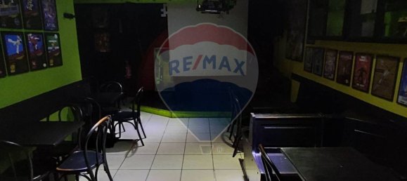 4-Zimmer Gewerbliche Immobilie in Rome, Italy, Nr. 58085 8