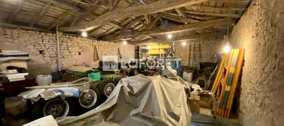 1 Schlafzimmer Haus in Ecoyeux, France, Nr. 98441 9