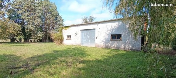2900m² Land in Artannes-sur-Indre, France No. 240141 2
