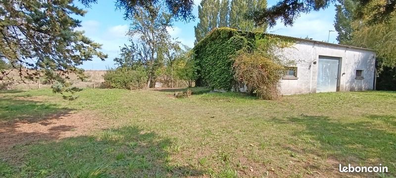 2900m² Land in Artannes-sur-Indre, France No. 240141