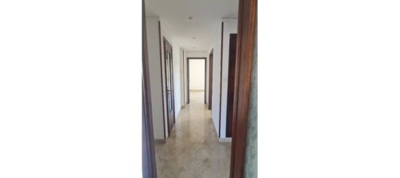 4 bedrooms Apartment in Palermo, Italy No. 293012 6