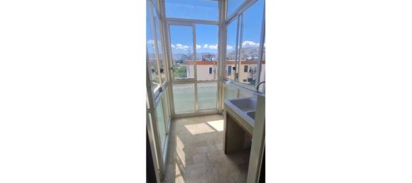 4 bedrooms Apartment in Palermo, Italy No. 293012 2