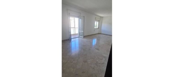 4 bedrooms Apartment in Palermo, Italy No. 293012 8