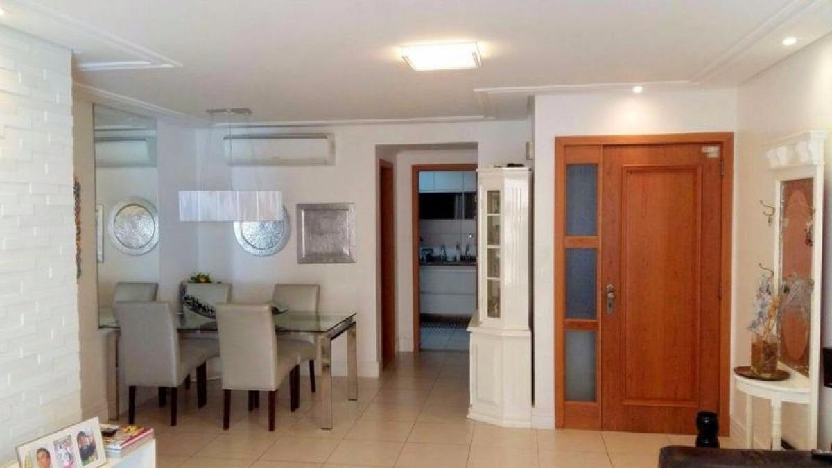 4 Schlafzimmer Wohnung in Salvador, Brazil, Nr. 460046