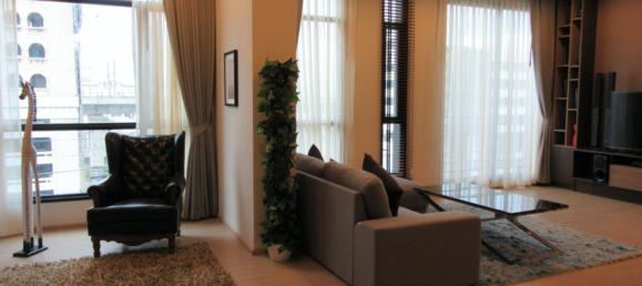 3 bedrooms Condo in Huai Khwang, Thailand No. 10442 4