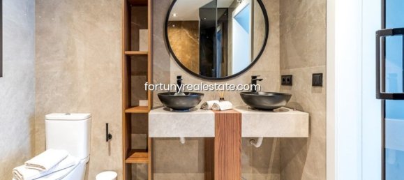 2 bedrooms Apartment in Madrid, Spain No. 82919 14