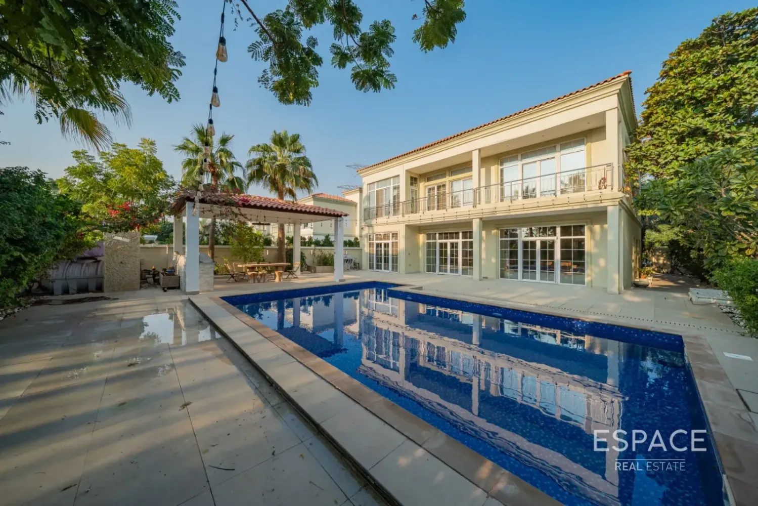 5 bedrooms Villa for sale in Jumeirah Village Triangle, Dubai, UAE № 209307