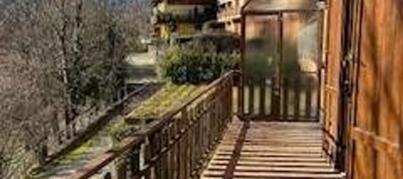 Квартира с 3 комнатами в Горно, Италия № 235342 8