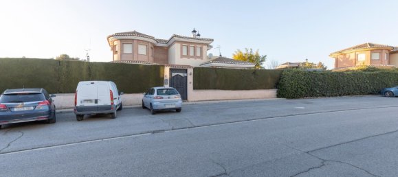 4 غرف نوم منزل في Albolote, Spain رقم 170020 44