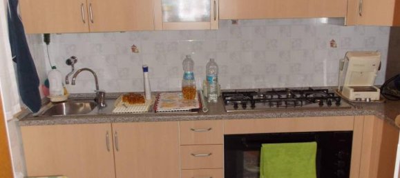 Дом с 10 комнатами в Контрогуэрра, Италия № 149792 9