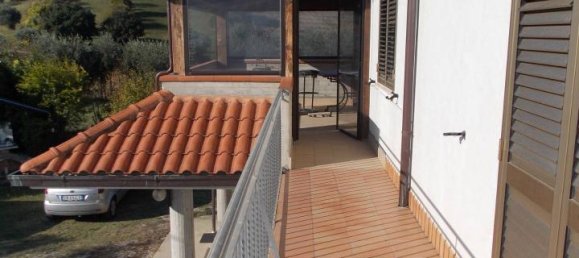 Дом с 10 комнатами в Контрогуэрра, Италия № 149792 13