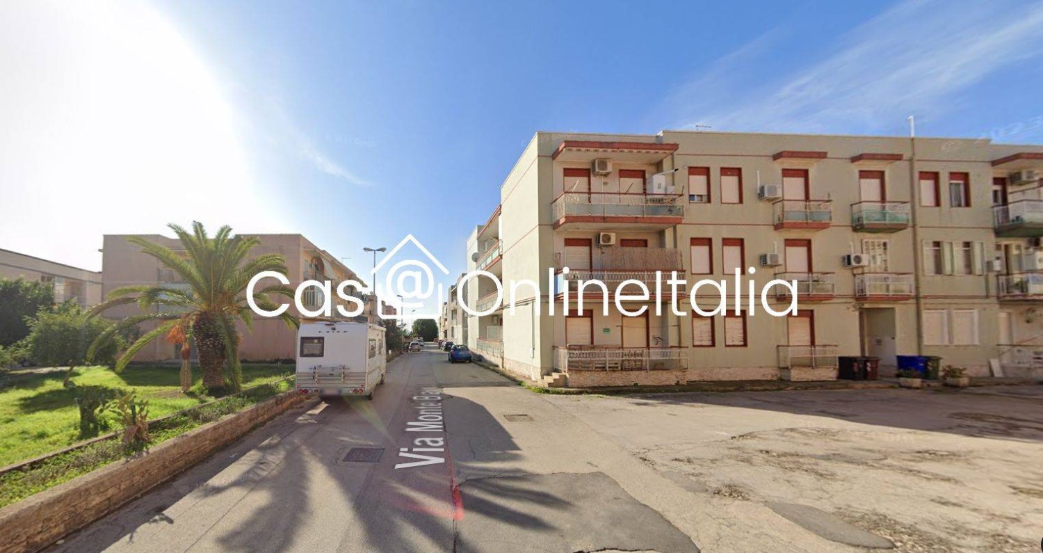 2 bedrooms Apartment in Syracuse, Italy No. 247913