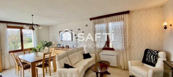 4 Schlafzimmer Haus in Mandeure, France, Nr. 208035 20