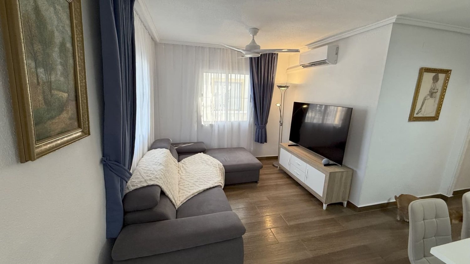 2 bedrooms House in Alicante, Spain No. 223585