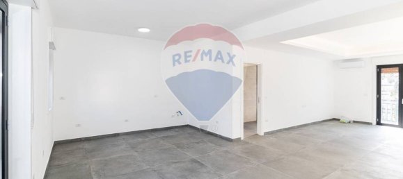 2 bedrooms Apartment in Aci Catena, Italy No. 61981 2