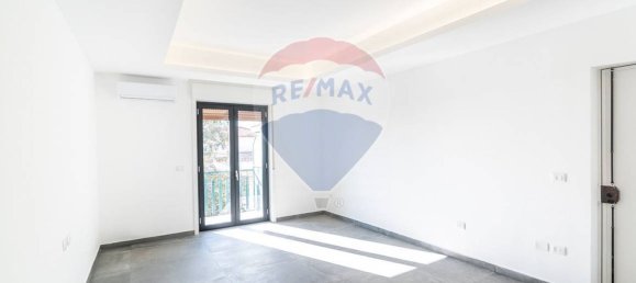 2 bedrooms Apartment in Aci Catena, Italy No. 61981 4