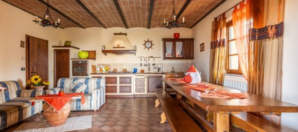 20 bedrooms House in Città di Castello, Italy No. 271950 11