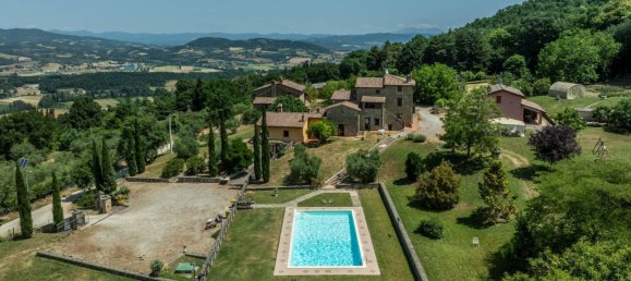 20 bedrooms House in Città di Castello, Italy No. 271950 2