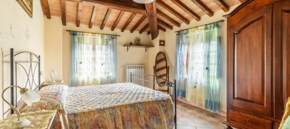 20 bedrooms House in Città di Castello, Italy No. 271950 17