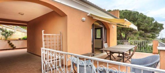 Casa de 2 dormitorios en Capoliveri, Italy No. 45138 2