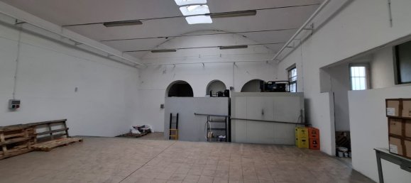 455m² Commercial property in Piacenza, Italy No. 349184 17