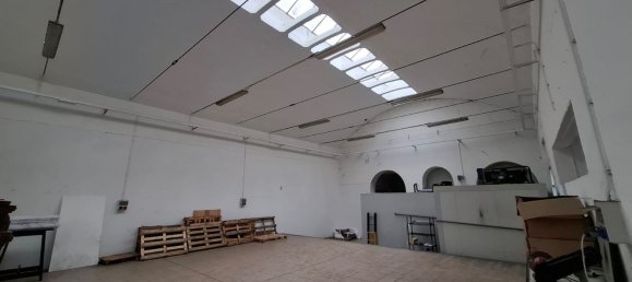 455m² Commercial property in Piacenza, Italy No. 349184 16