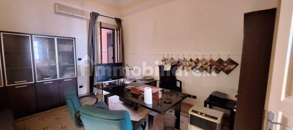 2 bedrooms Apartment in Catania, Italy No. 321176 4