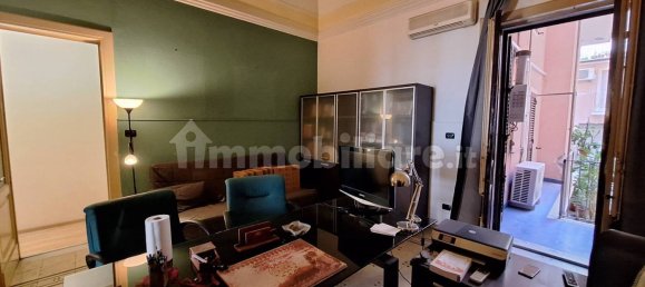 2 bedrooms Apartment in Catania, Italy No. 321176 3