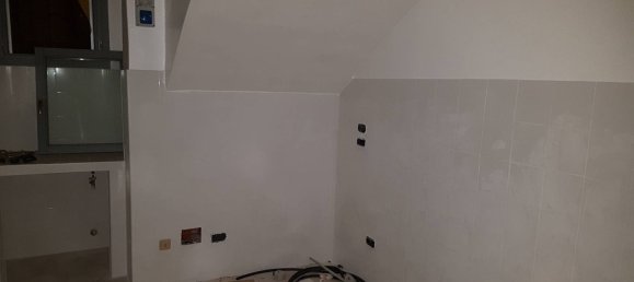 2 rooms Commercial property in Reggio Emilia, Italy No. 118256 6