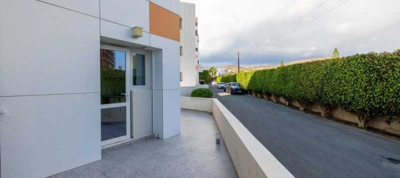 Apartamento de 2 dormitorios en Agios Tychonas, Cyprus No. 16947 16