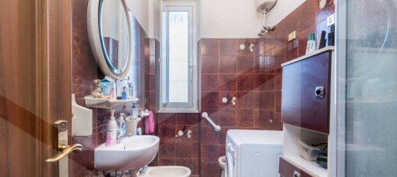 Apartamento de 3 divisões em Ciampino, Italy N.º 21312 10