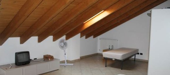 1 bedroom Apartment in Castano Primo, Italy No. 148875 7