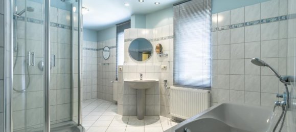 6-Zimmer Haus in Wiesbaden, Germany, Nr. 280936 8