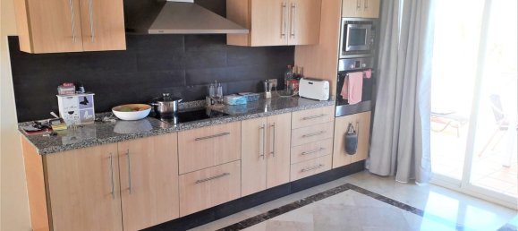 3 bedrooms Penthouse in Estepona, Spain No. 20244 6