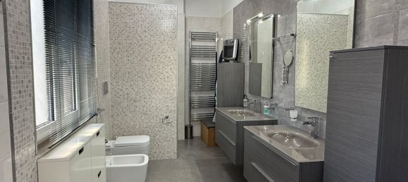 5 Schlafzimmer Doppelhaus in Taranto, Italy, Nr. 356991 8