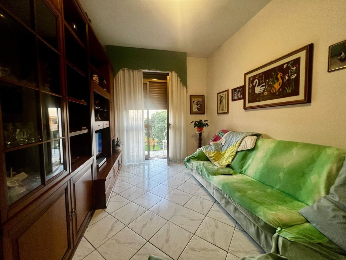 3 rooms Apartment in Prato, Italy No. 48810