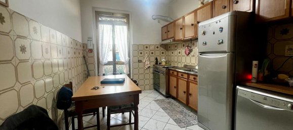 3 rooms Apartment in Prato, Italy No. 48810 3