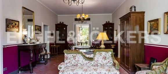 6 Schlafzimmer Schlösser in Motta Sant'Anastasia, Italy, Nr. 68636 6