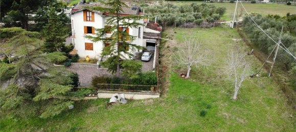 16-Zimmer Villa in Benevento, Italy, Nr. 301663 24