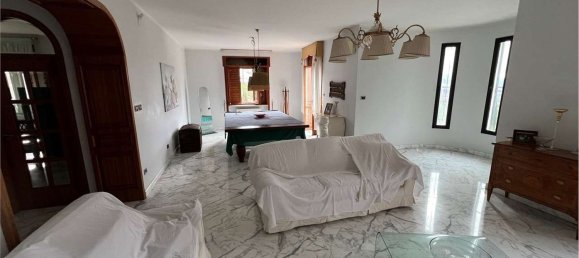 16-Zimmer Villa in Benevento, Italy, Nr. 301663 42