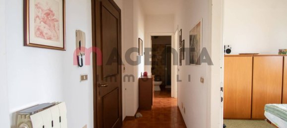2 chambres Appartement à Moniga del Garda, Italy No. 299762 9