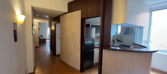 3 bedrooms Apartment in Rome, Italy No. 335185 10