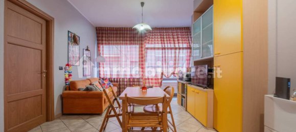 Apartamento de 1 dormitorio en Asti, Italy No. 298114 2