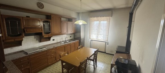 6 rooms Apartment in Travagliato, Italy No. 277519 2