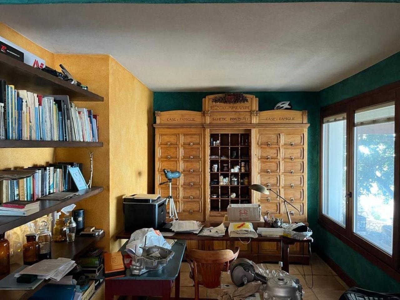 Villa de 8 divisões em Formia, Italy N.º 153969