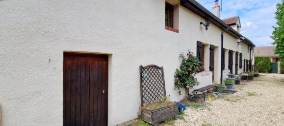 4 bedrooms House in Saint-Firmin-sur-Loire, France No. 254198 2