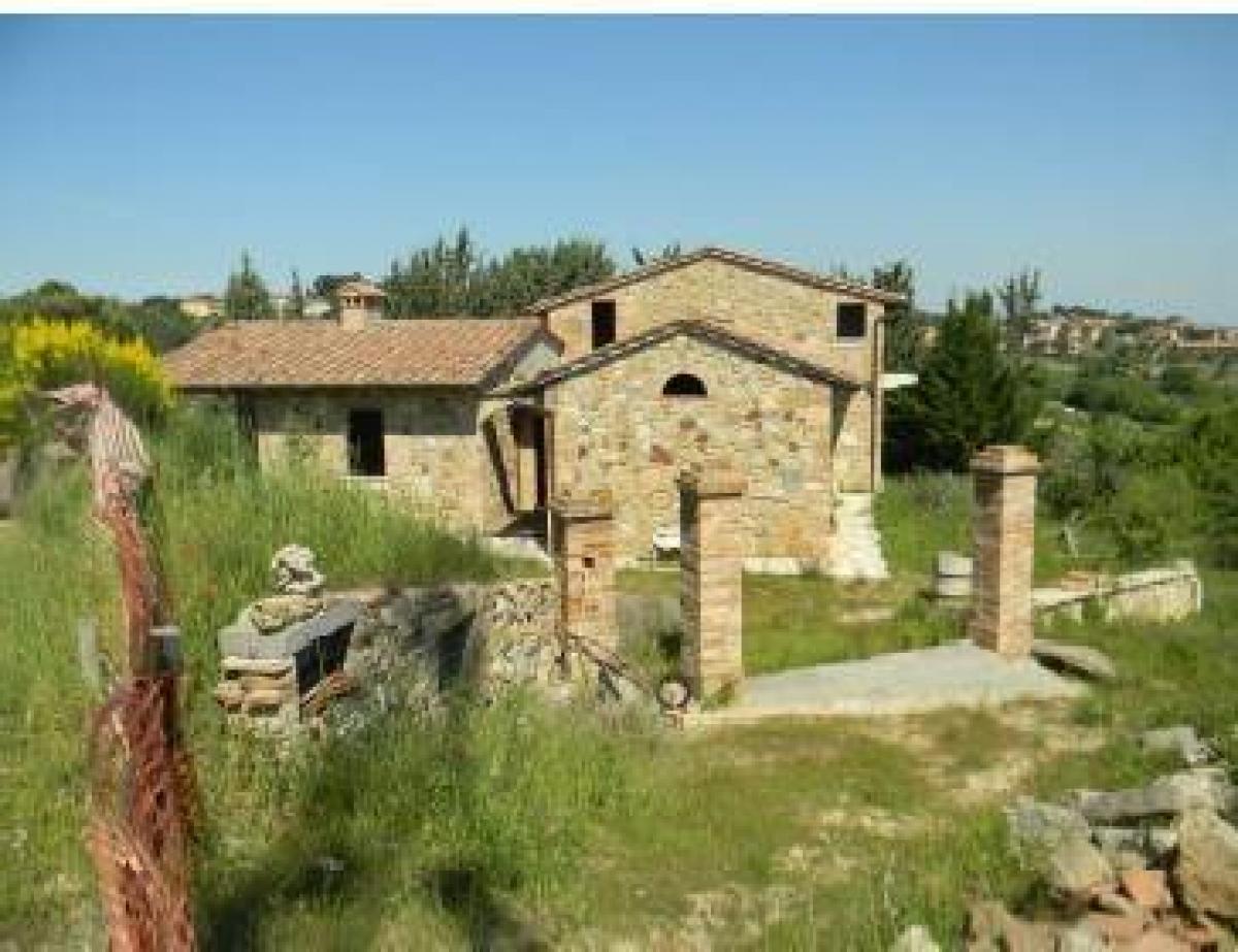 3 bedrooms House in Montepulciano, Italy No. 813
