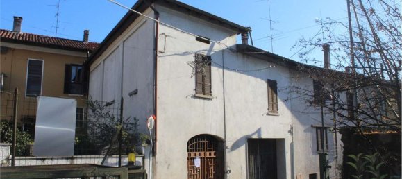 6غرفة منزل في Bregnano, Italy رقم 333684 17