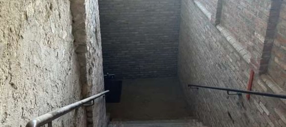 480m² Commercial property in Borgo Priolo, Italy No. 364866 16