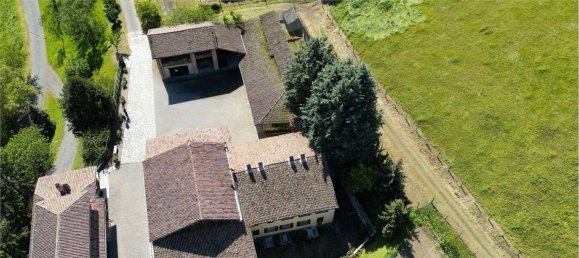 480m² Commercial property in Borgo Priolo, Italy No. 364866 40